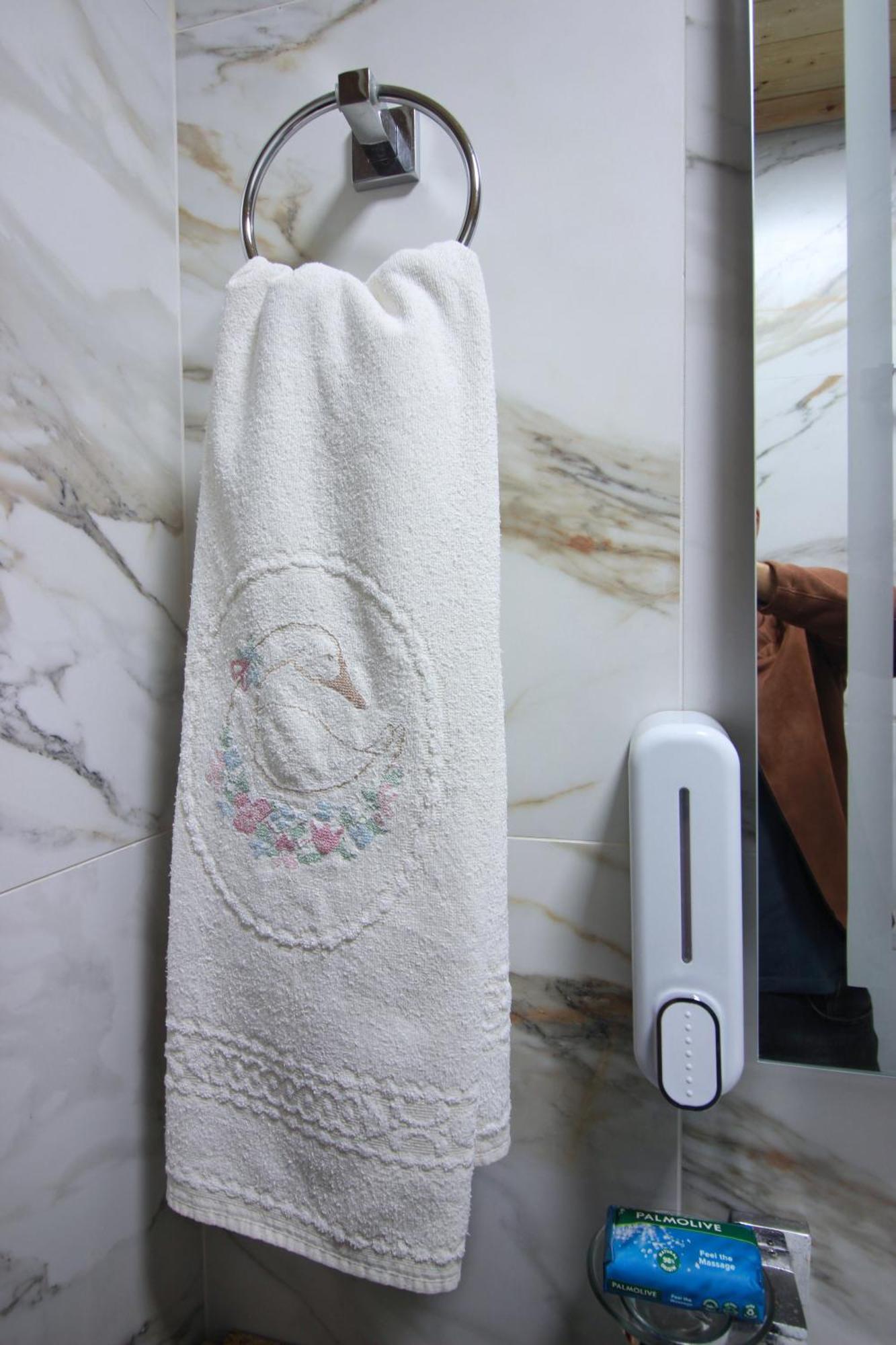 Guest House Denis Gjirokaster Luaran gambar