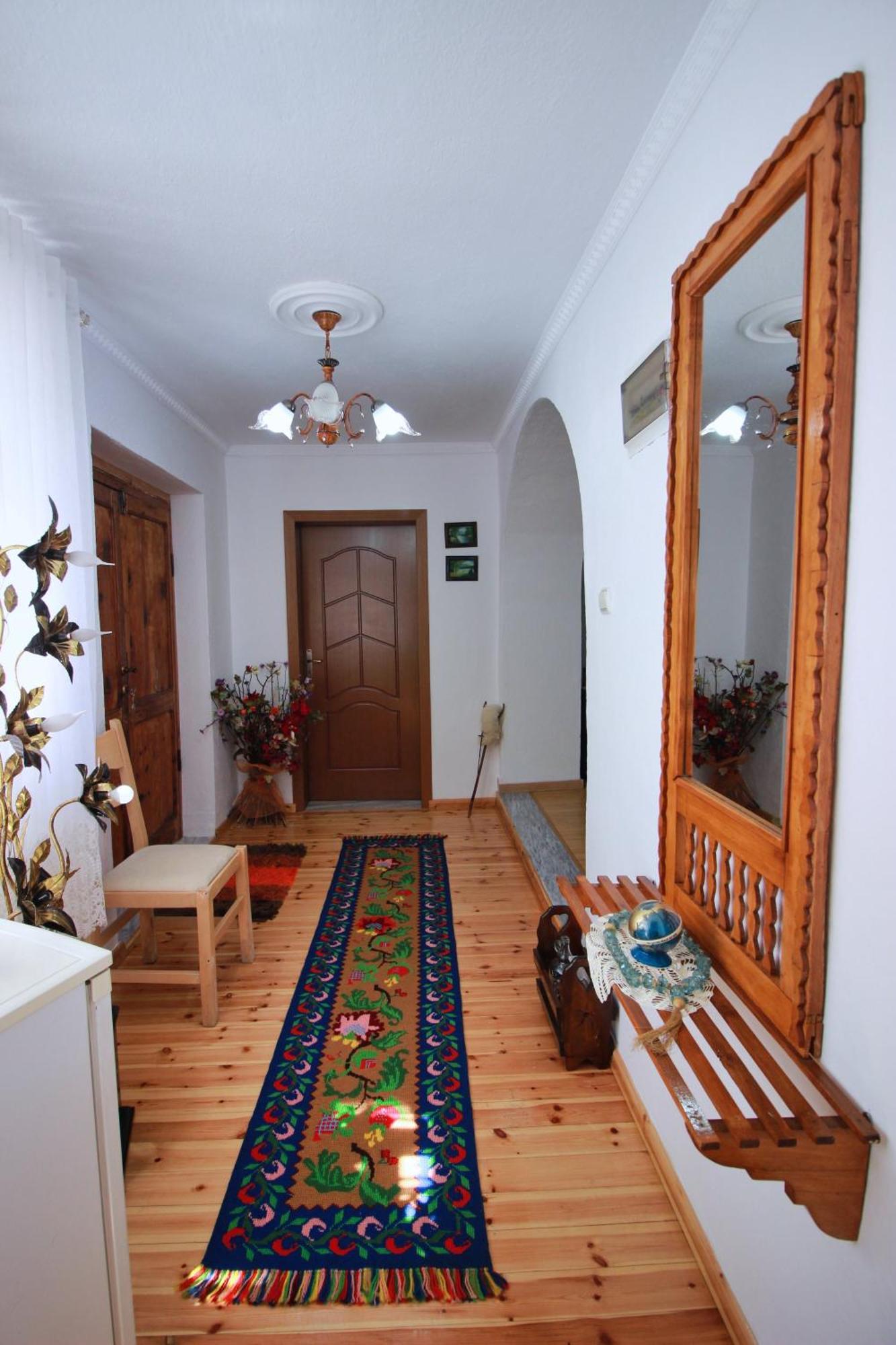 Guest House Denis Gjirokaster Luaran gambar