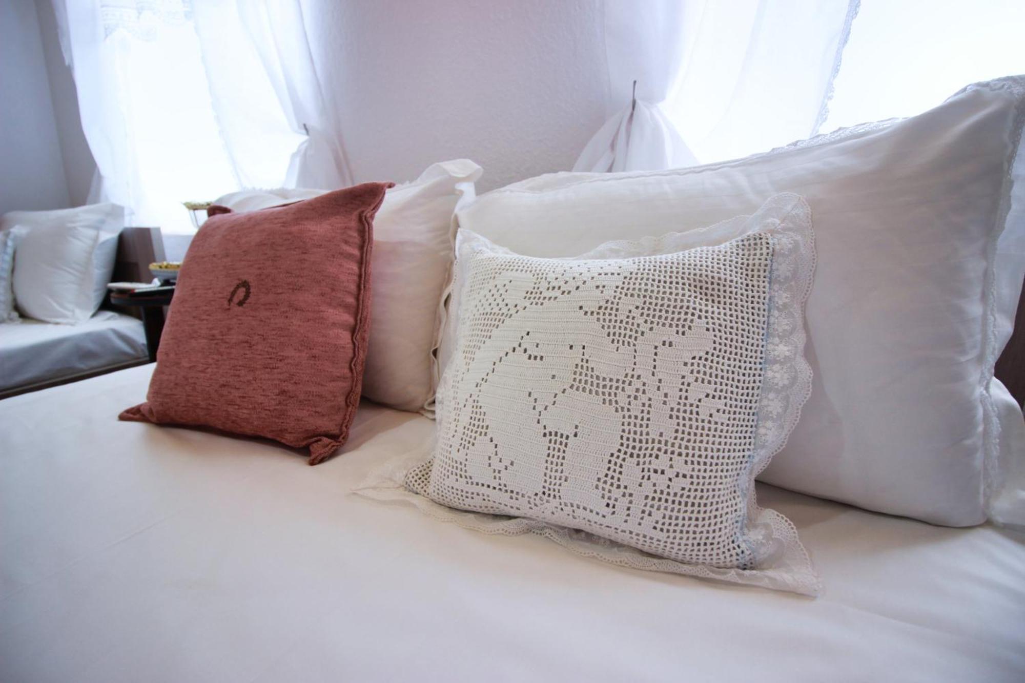 Guest House Denis Gjirokaster Luaran gambar